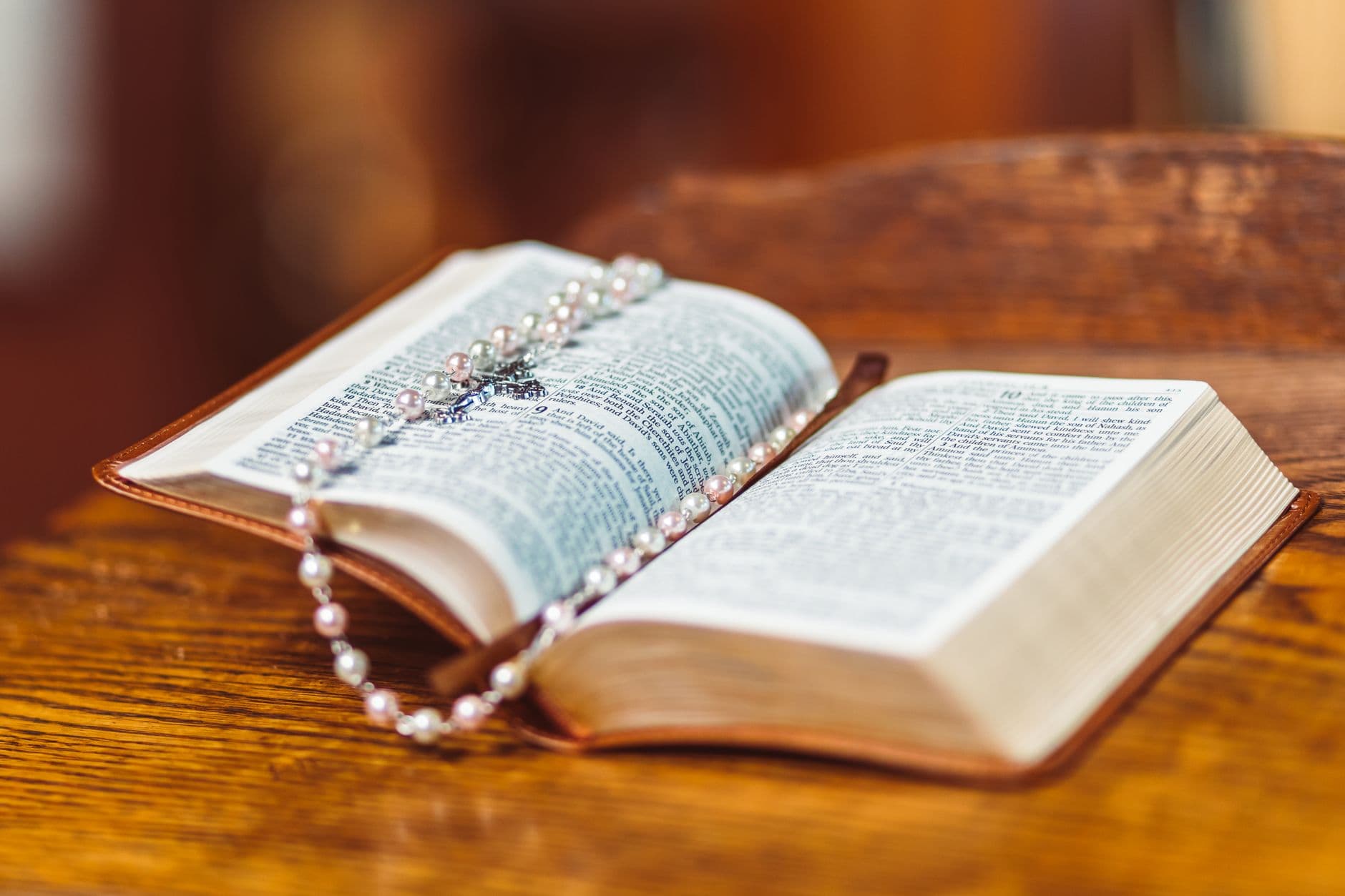 What Is a Cross-Reference? Simple Examples and How to Use Them in Your Bible App
