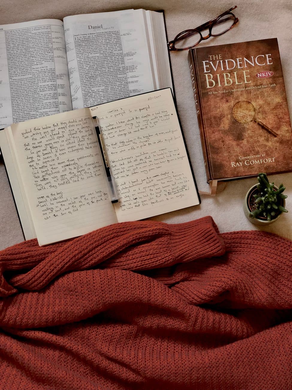 Free Bible Study Guides PDF: How to Find Quality Lessons That Actually Help You Understand Scripture